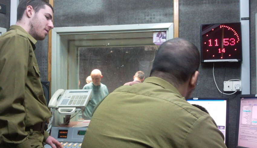 Bombeya Radyoya Îsraîlê hişyarî da: Tehran tenê çend hefteyan dûrî bombeya ...